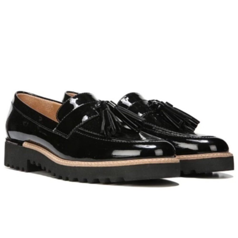 Franco Sarto Carolynn lug sole black faux patent leather loafer.  Size 9.5W